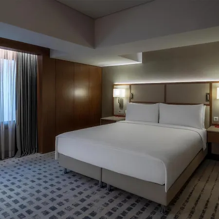 Doubletree By Hilton Macka 4*