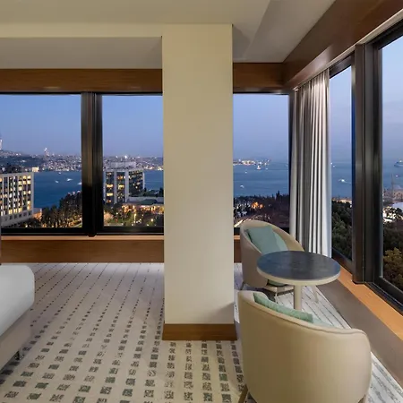 Doubletree By Hilton Macka 4*