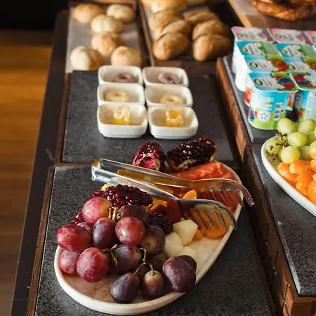 Doubletree By Hilton Macka 4*